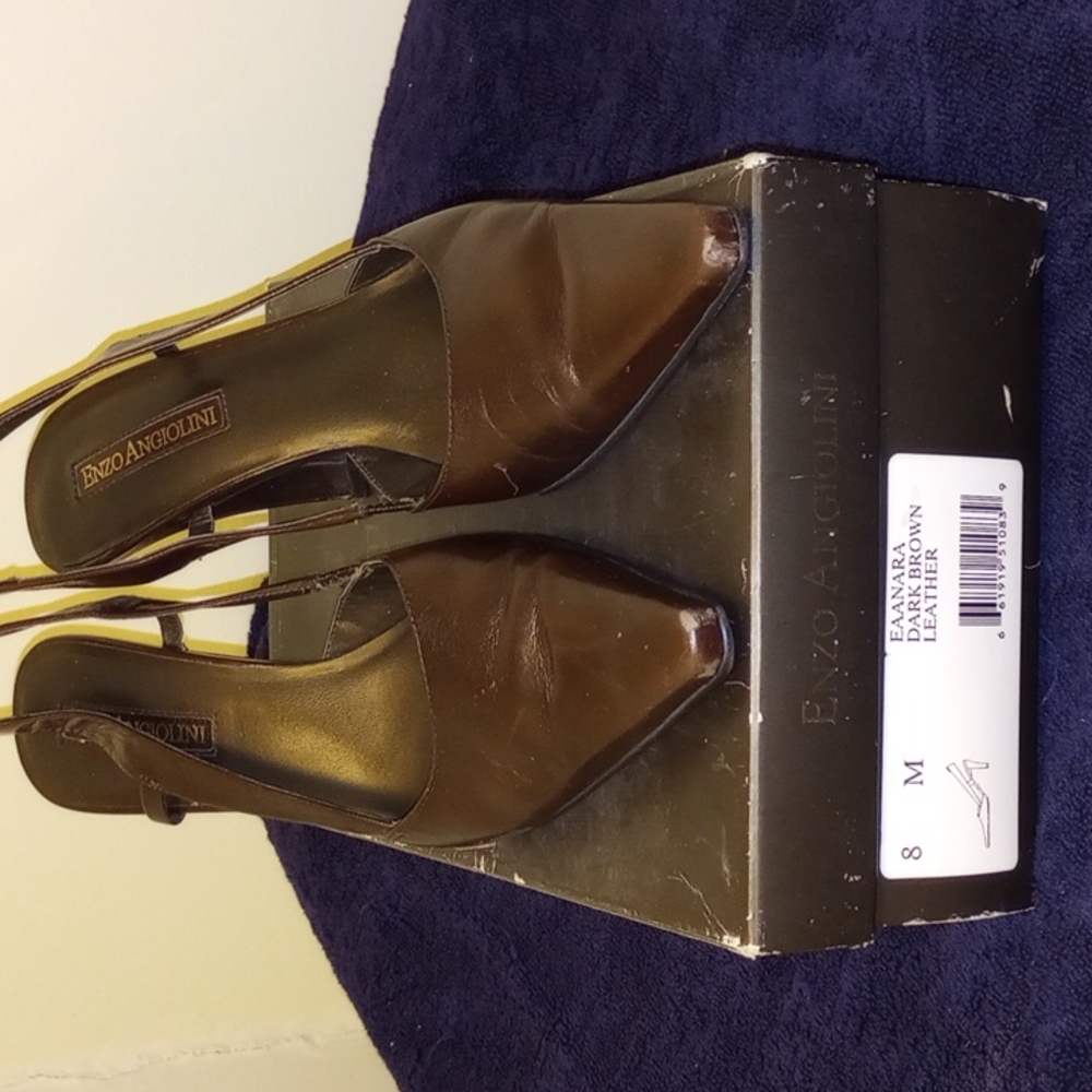 Brown leather shoe